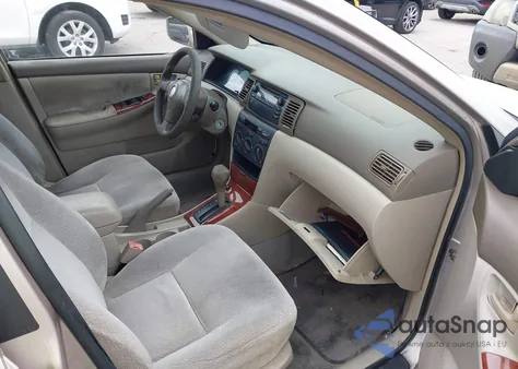 2003 Toyota Corolla Le z USA, uszkodzony, nr VIN 1NXBR32E93Z151114